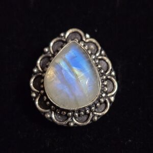 NWOT Beautiful Moonstone and Silver Handmade Women's Ring In Size 7.75 to 8